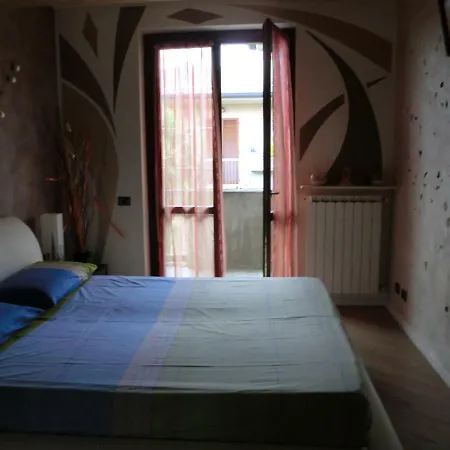 L&r Apartment, Comodo E Riservato Apartament *