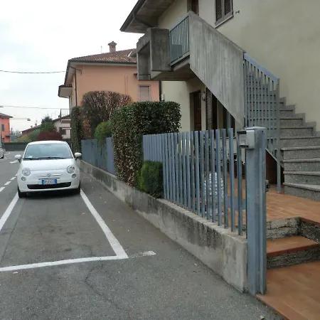 L&r Apartment, Comodo E Riservato Appartement Brusaporto