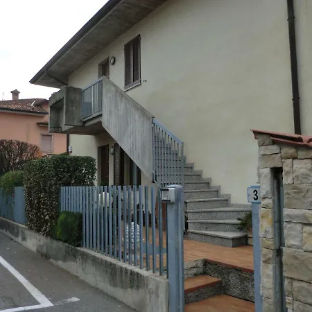 L&r Apartment, Comodo E Riservato Apartament *