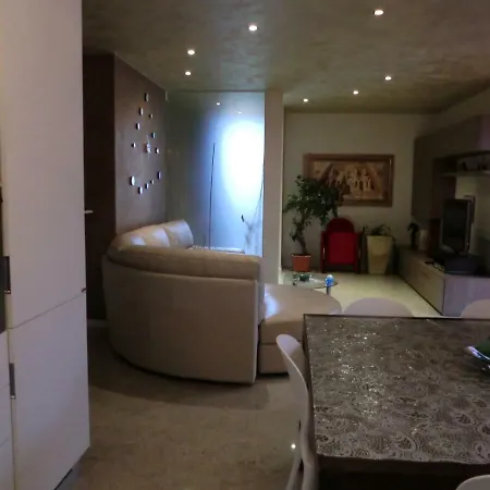 L&r Apartment, Comodo E Riservato Brusaporto
