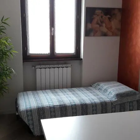 L&r Apartment, Comodo E Riservato Apartmán Brusaporto
