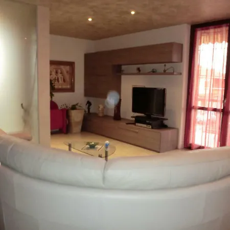 L&r Apartment, Comodo E Riservato Brusaporto